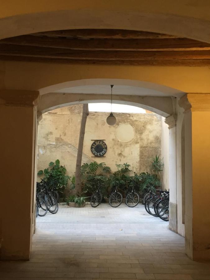 Hotel Moderno تراباني المظهر الخارجي الصورة